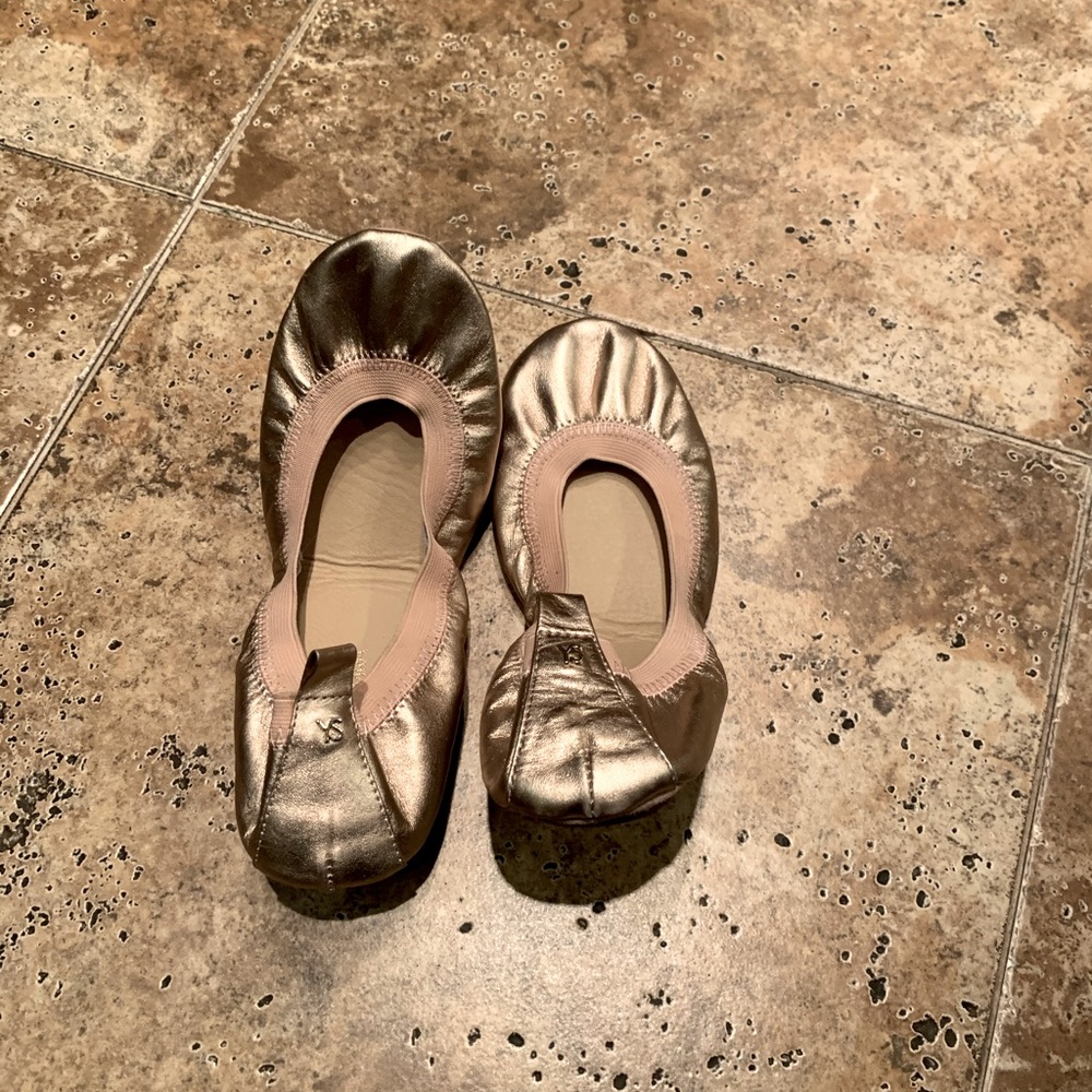 Yosi Samra rose gold flats